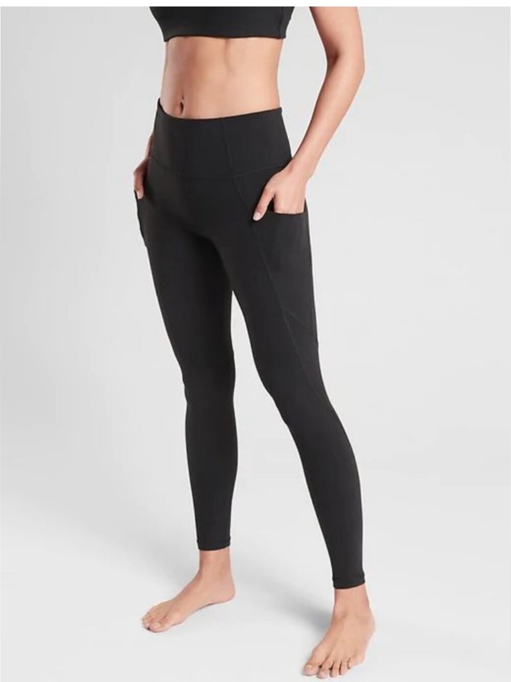 Athleta Women’s Salutation Stash Tight Black High-Waist Active Leggings